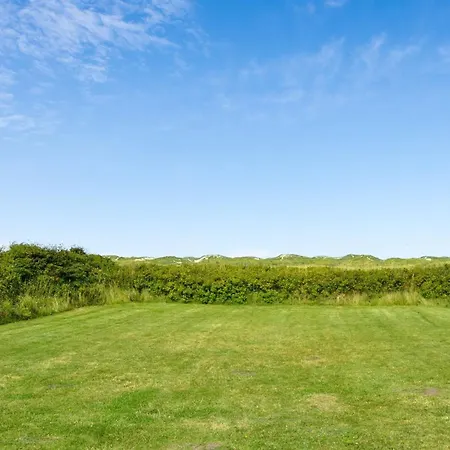 Apartment Illughi - 500m From The Sea In Western Jutland By Interhome Lakolk